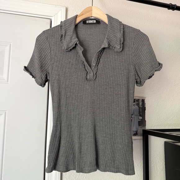 Reformation Tops - Reformation grey modal spandex rib knit polo popover short sleeve rib ribbed top